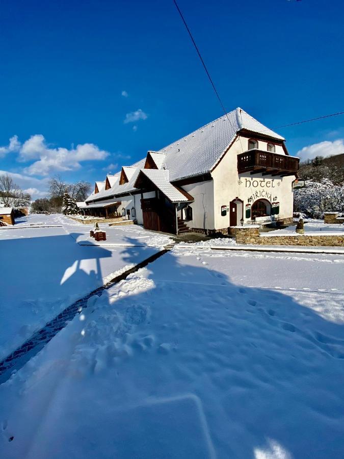 Hotel Jiřičná Sušice Exterior foto