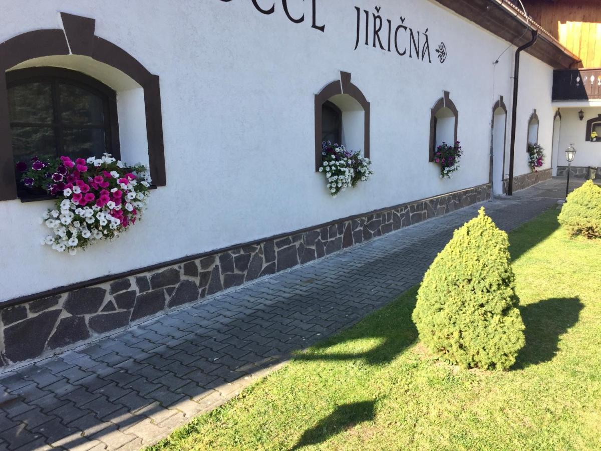 Hotel Jiřičná Sušice Exterior foto